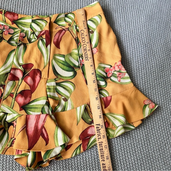 PatBO Zebrina Print Ruffle Hem Shorts Size 6 - Picture 7 of 13